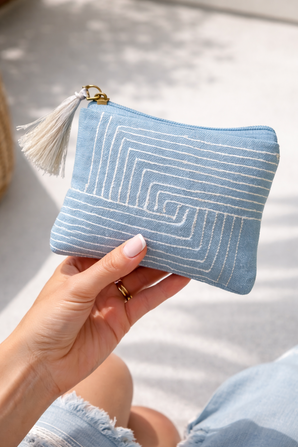Saltline Stitch Carry Pouch