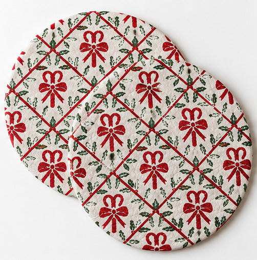 Vintage Christmas Quilted Mini Table Mats — Set of 2