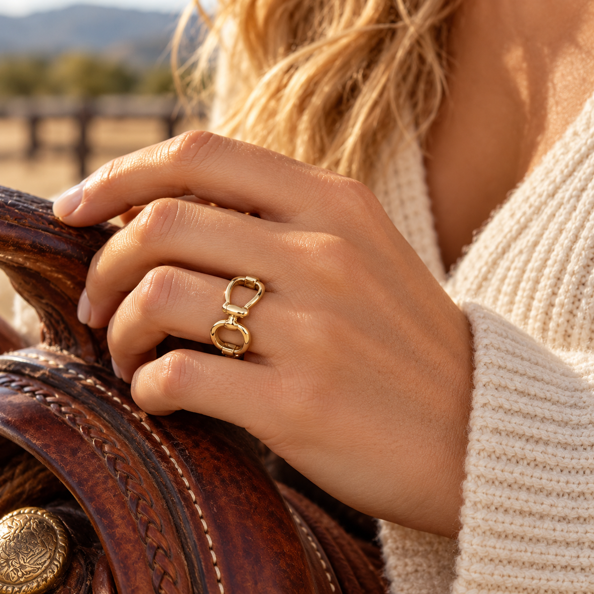 Golden Horsebit Equestrian Ring | Size 7
