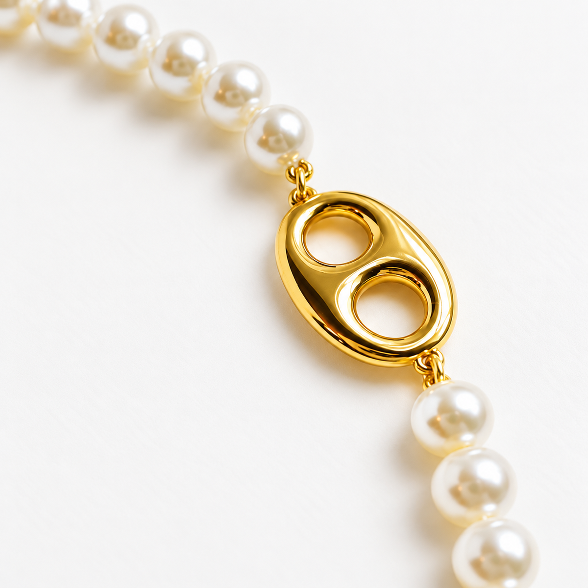 Golden Reins Pearl Necklace